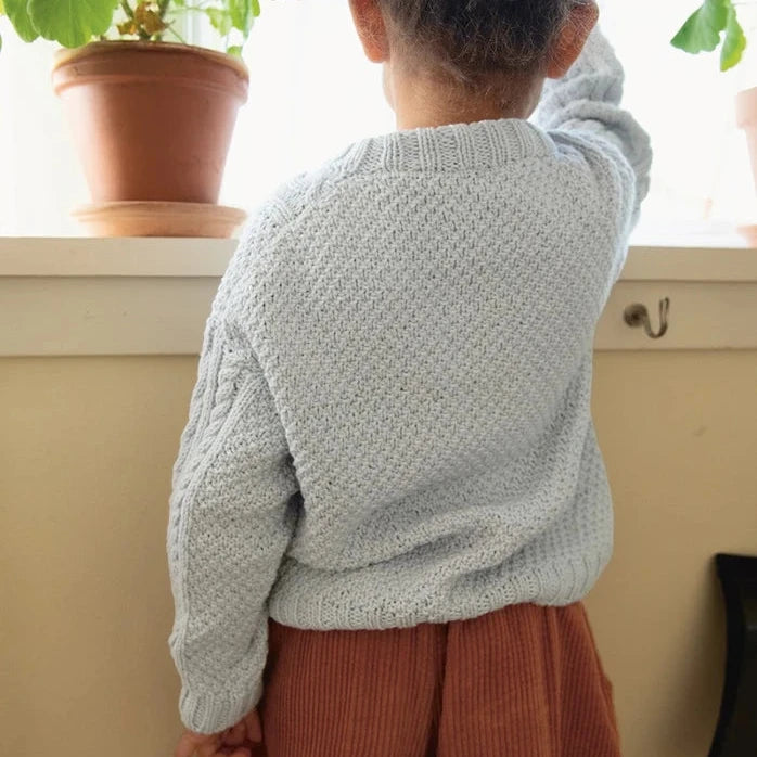 Garnkit: Caspian Sweater Junior fra Sandnes (opskrift + garn)