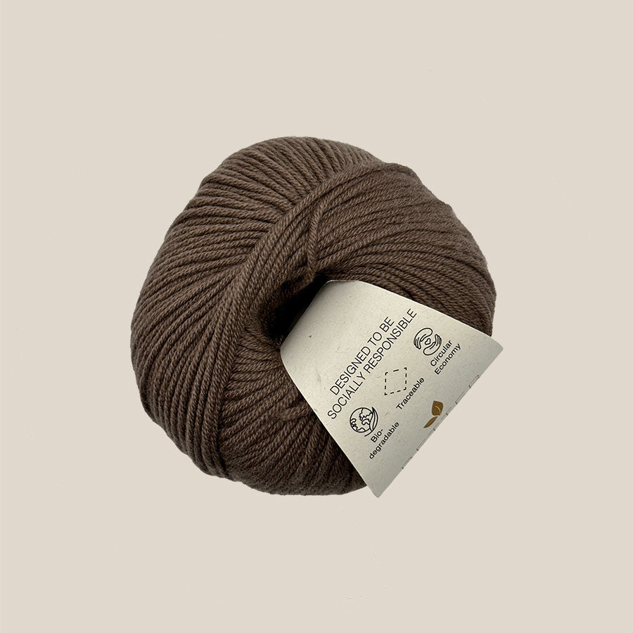 Pure merino 4 fra Better Yarn hos Den Lille Garnbiks. 100% blød merino uld. bæredygtigt garn
