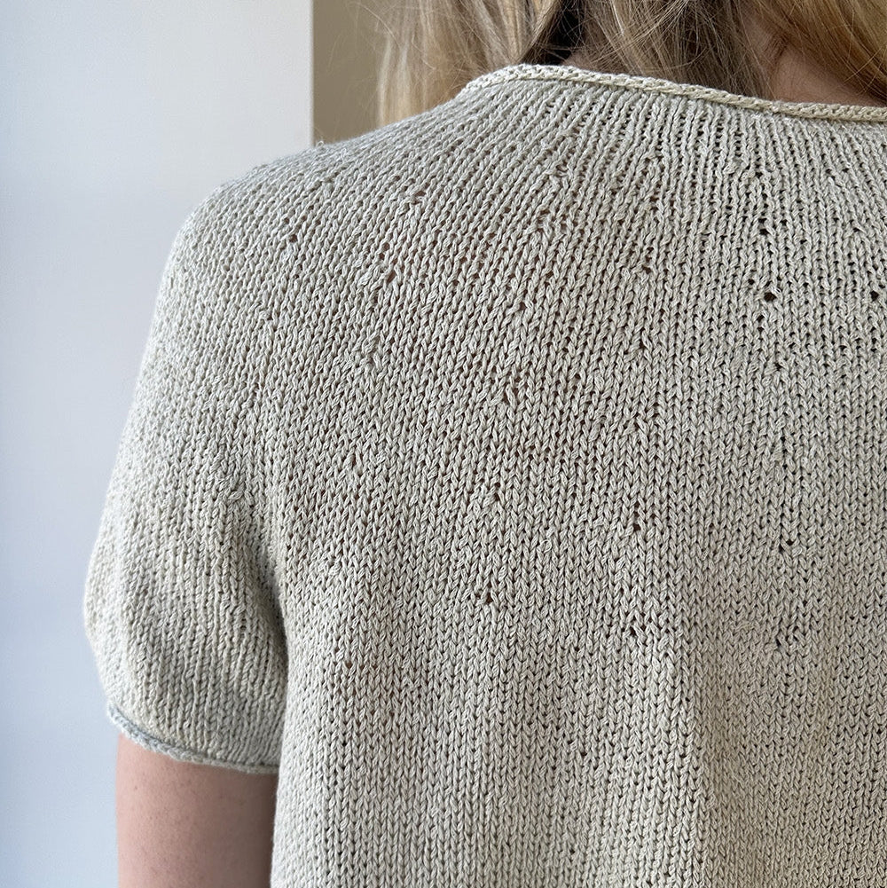 Garnkit: Plain Yoke Tee 22 af Lene Holme Samsøe (opskrift + garn)