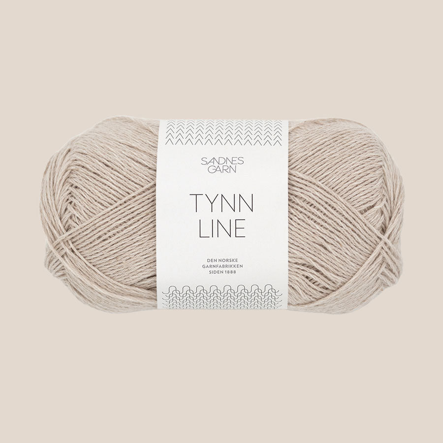 Garnkit: Cloud top af Petiteknit (opskrift + garn)