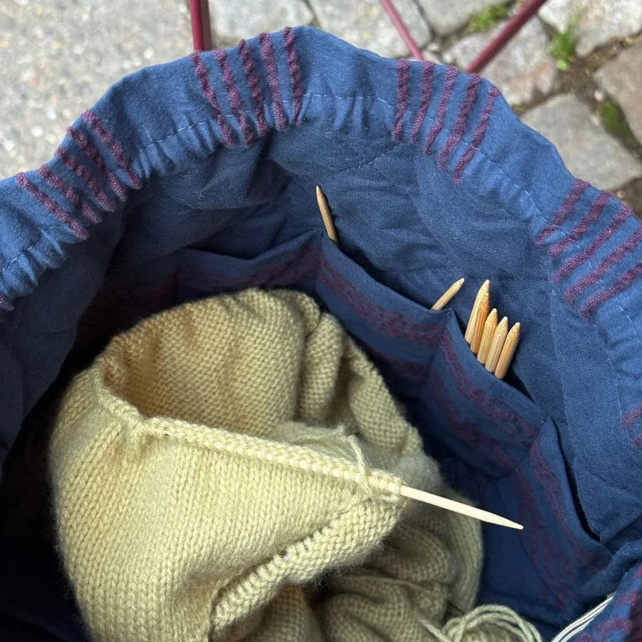 KNITTER'S PROJECT BAG - NIGHT SHADOW - Petiteknit Projekttaske