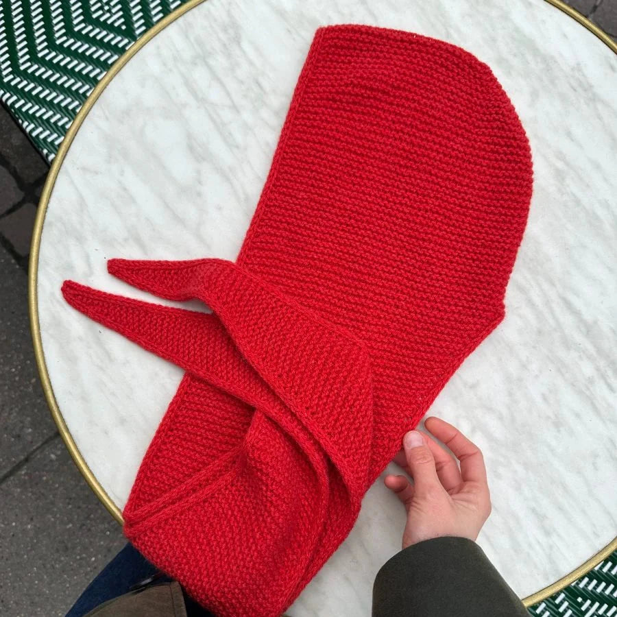 Garnkit: Sophie Hood af PetiteKnit (opskrift + garn)