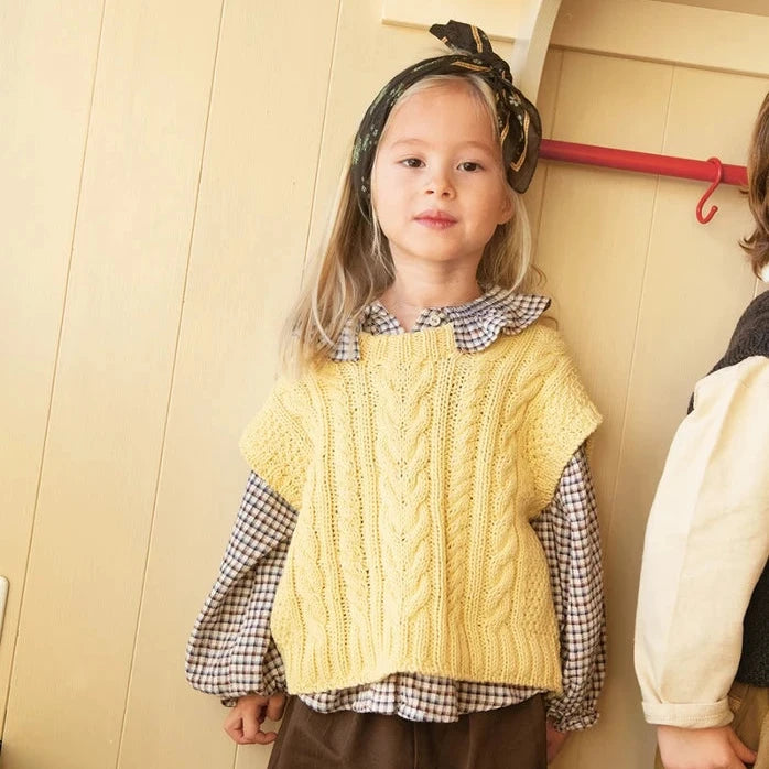 Garnkit: Cora Slipover Junior fra Sandnes (opskrift + garn)