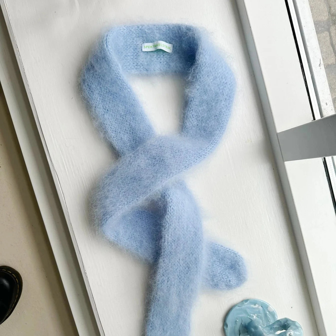 Garnkit: Fat Fur Boa af Spektakelstrik (opskrift + garn)