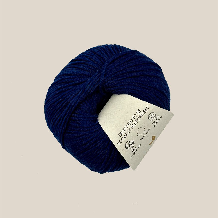 Pure merino 4 fra Better Yarn hos Den Lille  Garnbiks. 100% blød merino uld. bæredygtigt garn