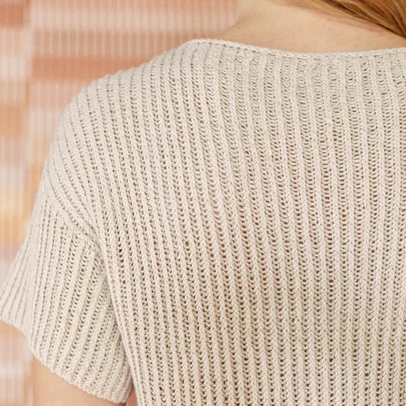 Fenny Tee fra Sandnes, garnkit hos Den Lille Garnbiks