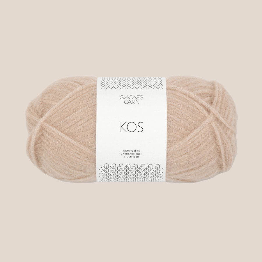 Garnkit: Selmas sovedragt af Petiteknit (opskrift + garn)