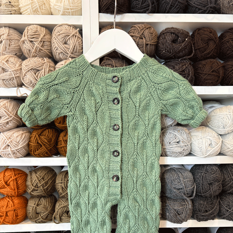 Garnpakke til Olive Dragt fra Knitting for olive
