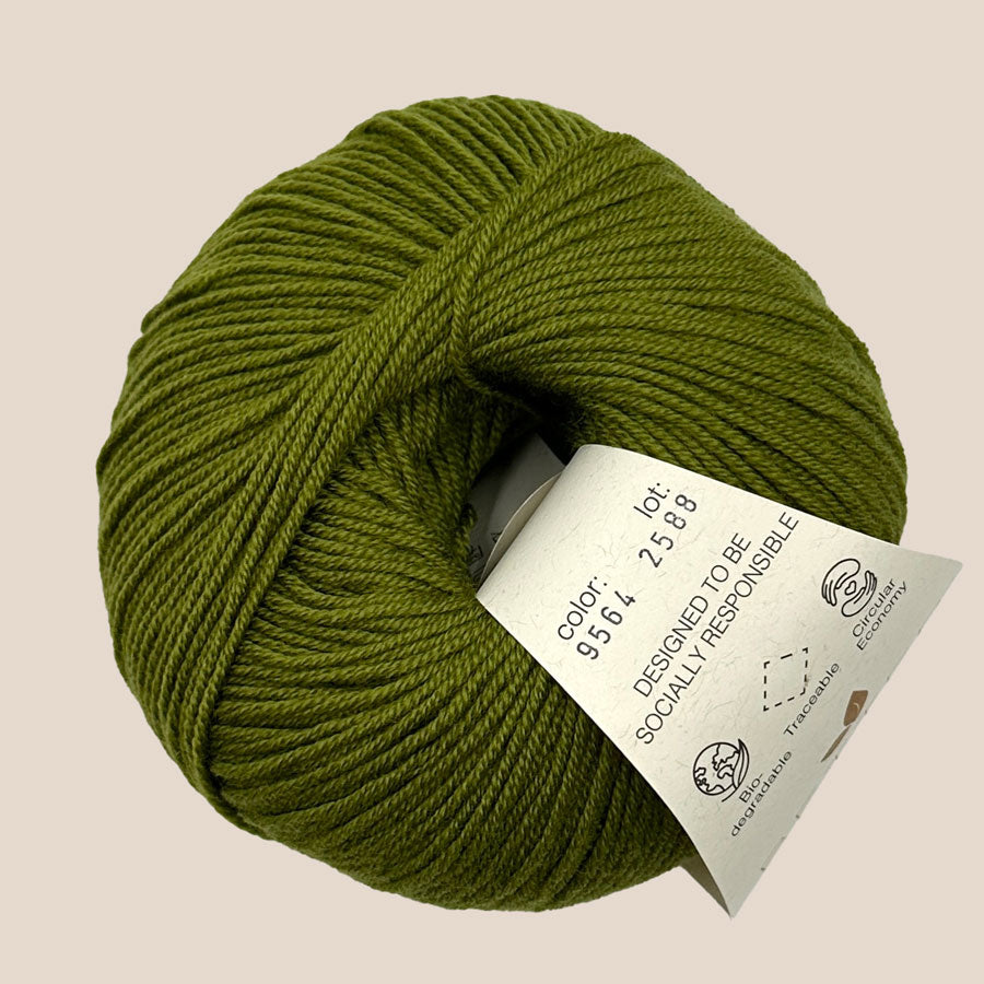 Garnpakke: Olive Dragt fra Knitting for Olive (kun garn)