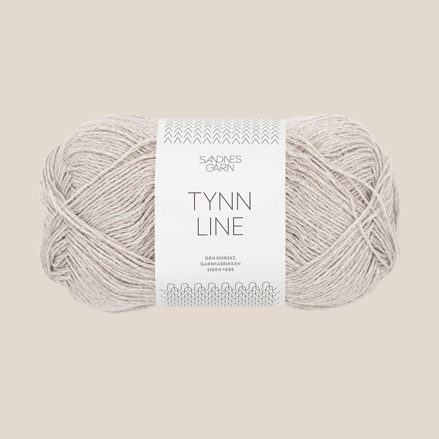 Garnkit: Cloud top af Petiteknit (opskrift + garn)