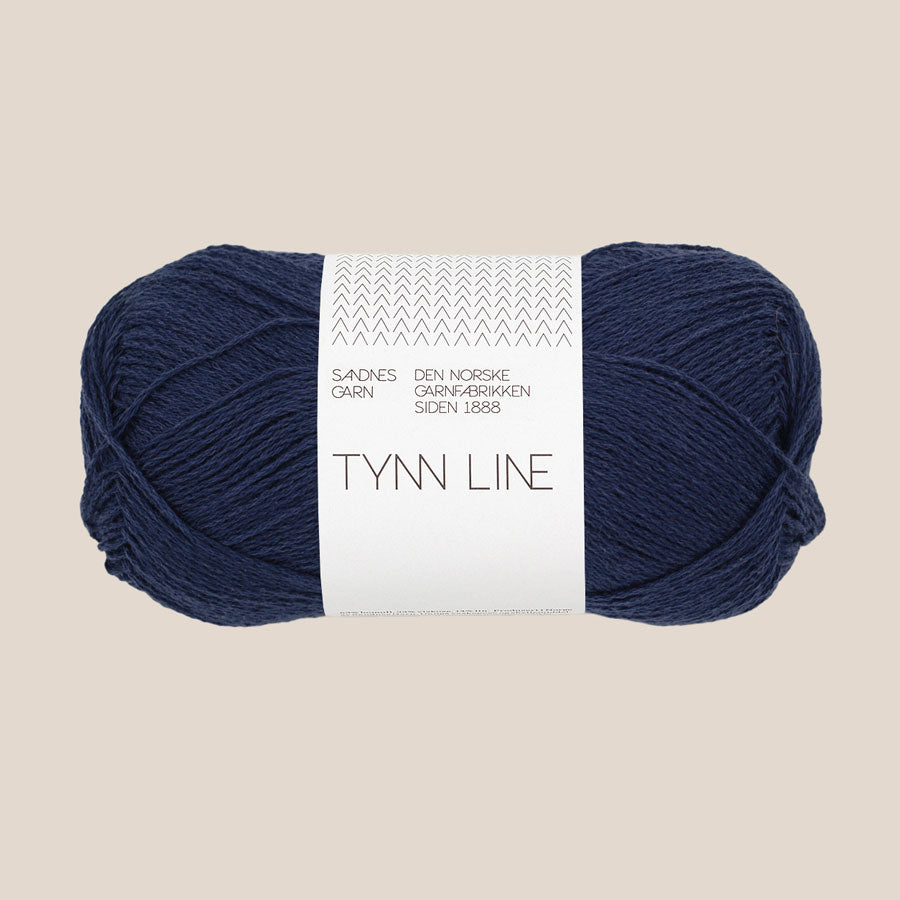 Garnkit: Cloud top af Petiteknit (opskrift + garn)