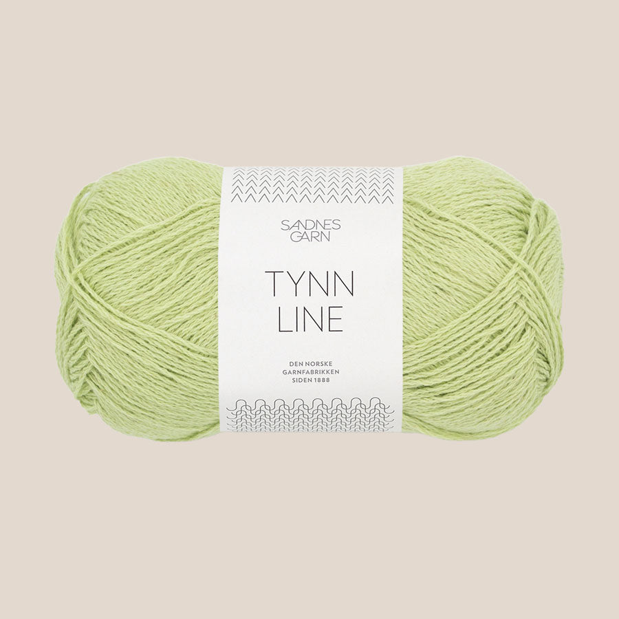 Garnkit: Cloud top af Petiteknit (opskrift + garn)