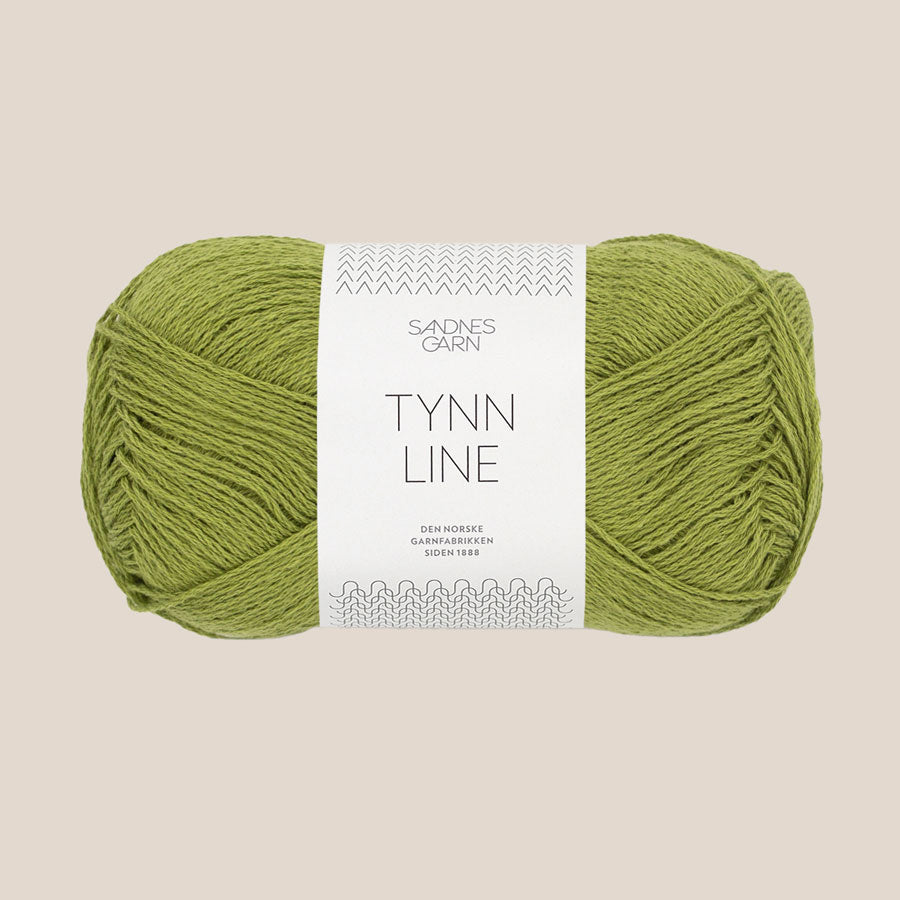 Garnkit: Cloud top af Petiteknit (opskrift + garn)