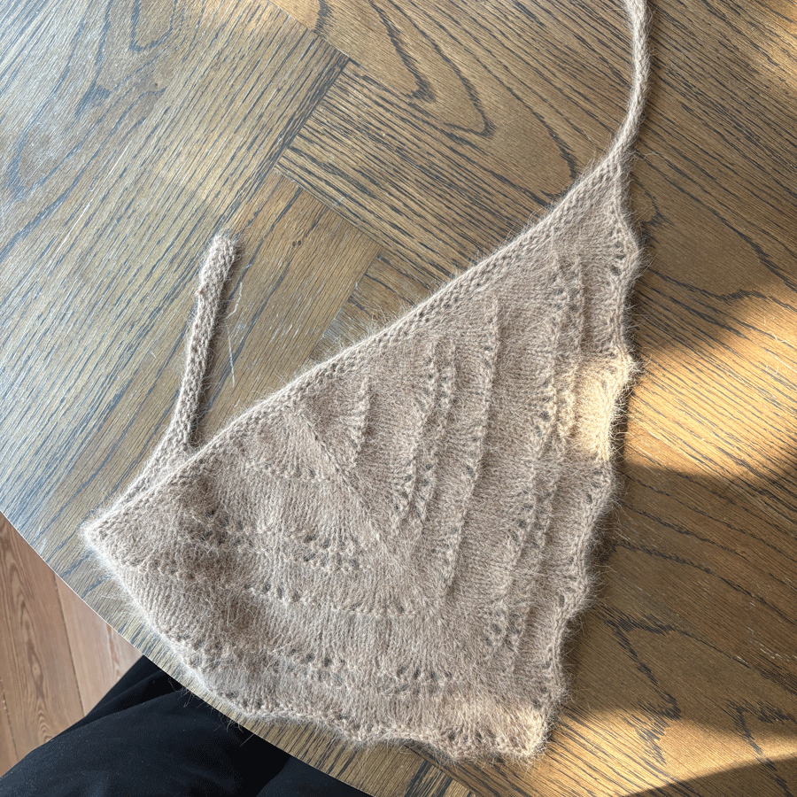 Garnkit: Una Scarf fra KnitVik (PDF og garn)