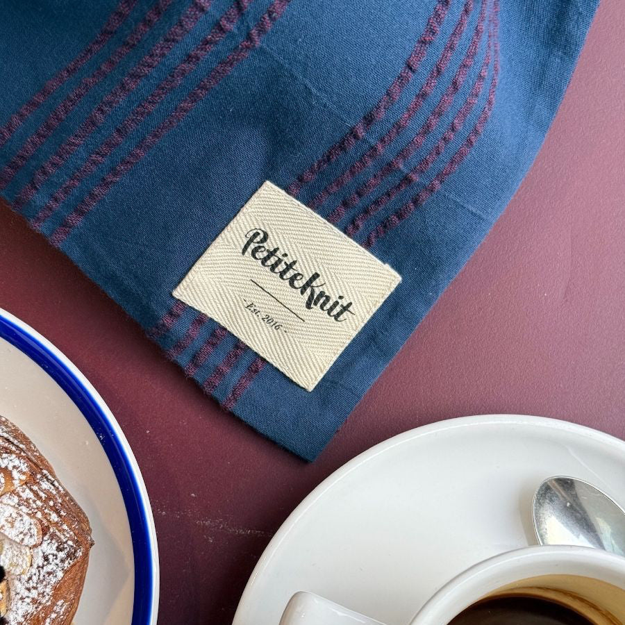 KNITTER'S STRING BAG - NIGHT SHADOW - Petiteknit Projektpose