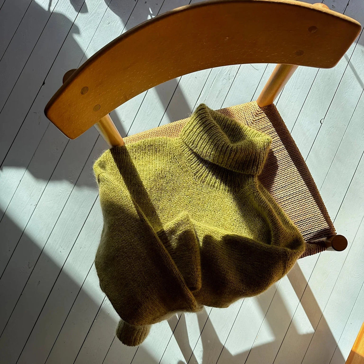 Sweater no. 25 fra My Favourite Things Knitwear. Garnpakke
